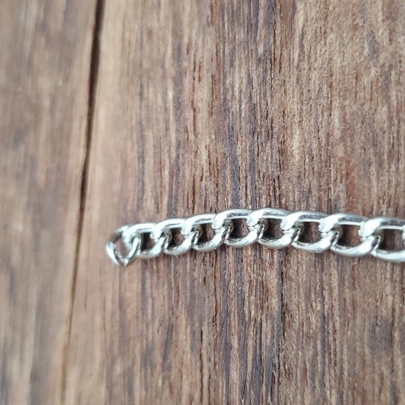 Crown princess pendant - Picture 3 of 3